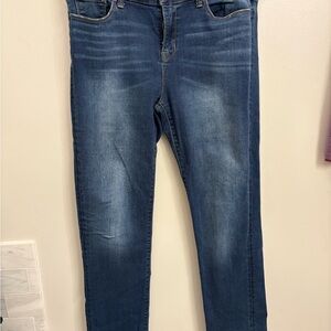 Lucky Brand Jeans in Washed Blue woman's 14/32 regular